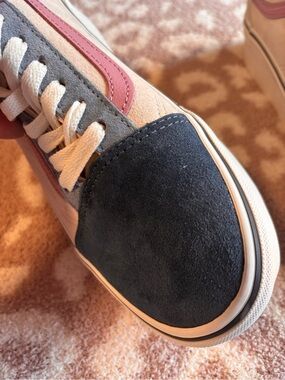 Vans Old Skool womens Pink, Navy & Cream Platform Sneakers